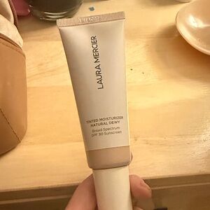 Laura Mercier Natural Dewy Tinted Moisturizer SPF 30 in Shade Oak